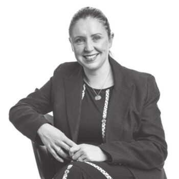 S_SMITH Simone Smith