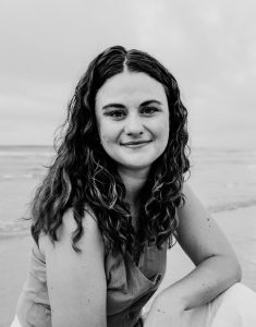 portrait headshot of Ryanna Clayton